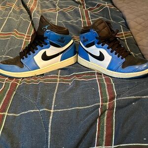 Nike Air Jordan’s size 9 Men’s